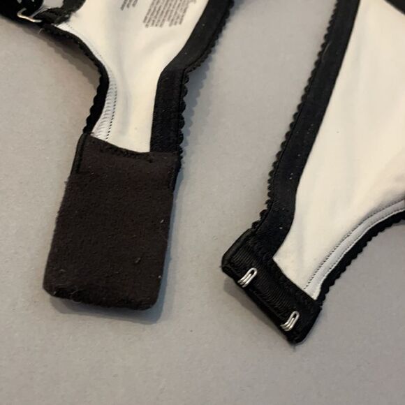 Victoria’s Secret 💋 Body by Victoria push-up Bra • 34D • like new! 💕•36 | 1572 - Picture 9 of 12